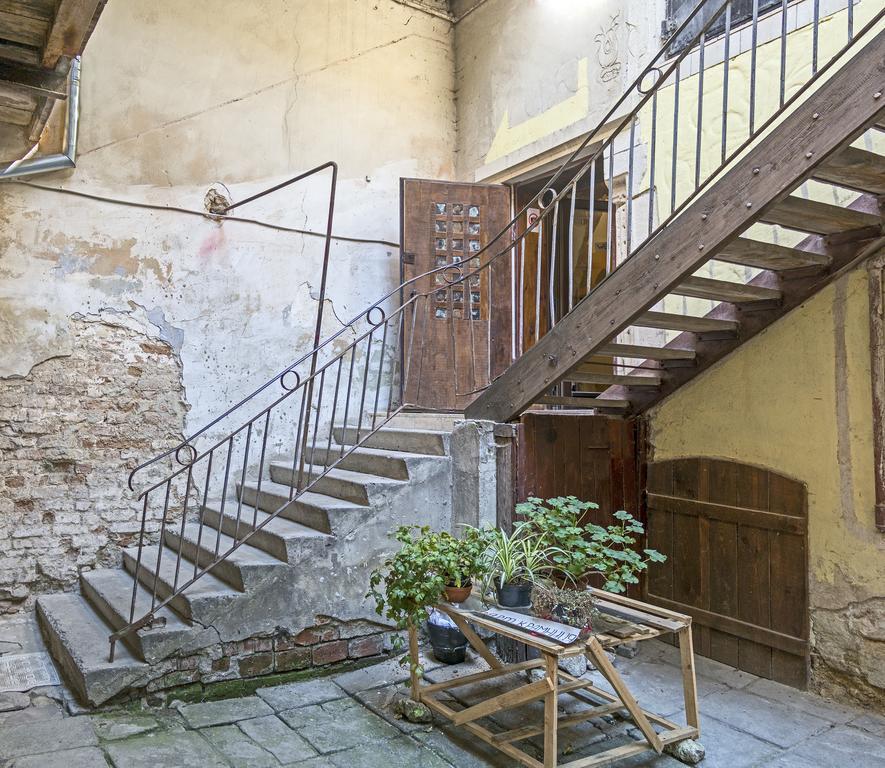 Ferienwohnung Art&House Lemberg Exterior foto